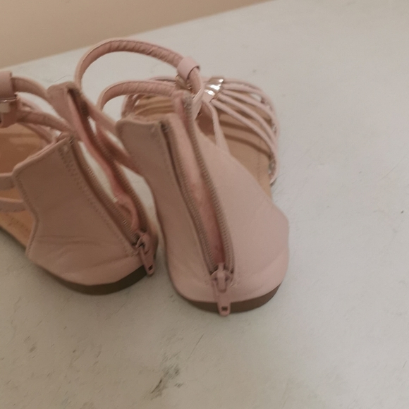 Pink Ardene Sandals - Picture 2 of 3